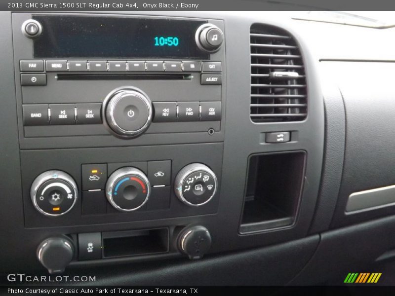 Controls of 2013 Sierra 1500 SLT Regular Cab 4x4