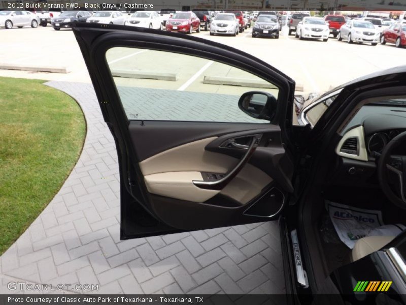 Black Onyx / Cashmere 2012 Buick Verano FWD