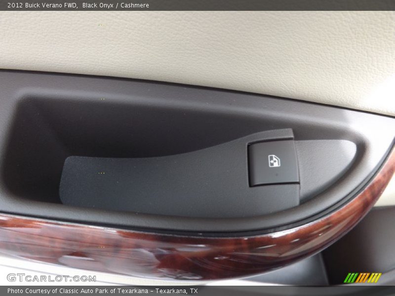 Black Onyx / Cashmere 2012 Buick Verano FWD