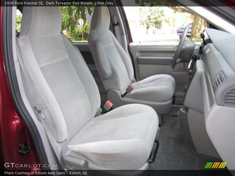  2006 Freestar SE Flint Grey Interior