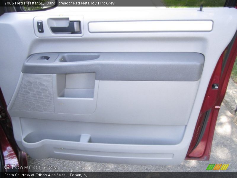 Dark Toreador Red Metallic / Flint Grey 2006 Ford Freestar SE