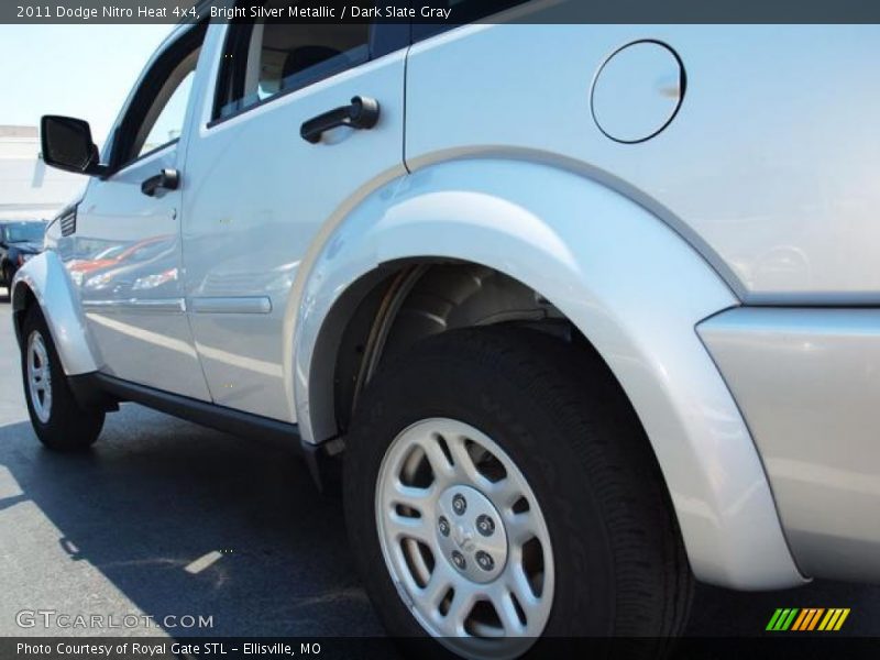 Bright Silver Metallic / Dark Slate Gray 2011 Dodge Nitro Heat 4x4
