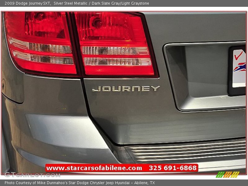 Silver Steel Metallic / Dark Slate Gray/Light Graystone 2009 Dodge Journey SXT