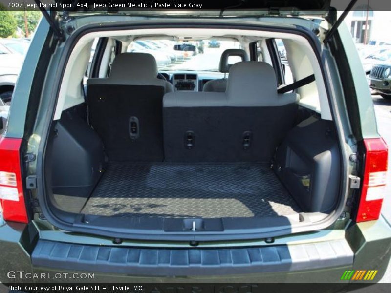 Jeep Green Metallic / Pastel Slate Gray 2007 Jeep Patriot Sport 4x4