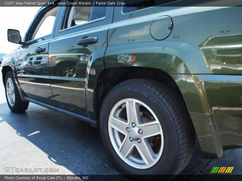 Jeep Green Metallic / Pastel Slate Gray 2007 Jeep Patriot Sport 4x4