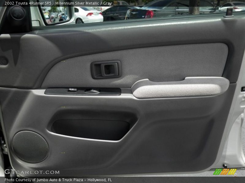 Millennium Silver Metallic / Gray 2002 Toyota 4Runner SR5