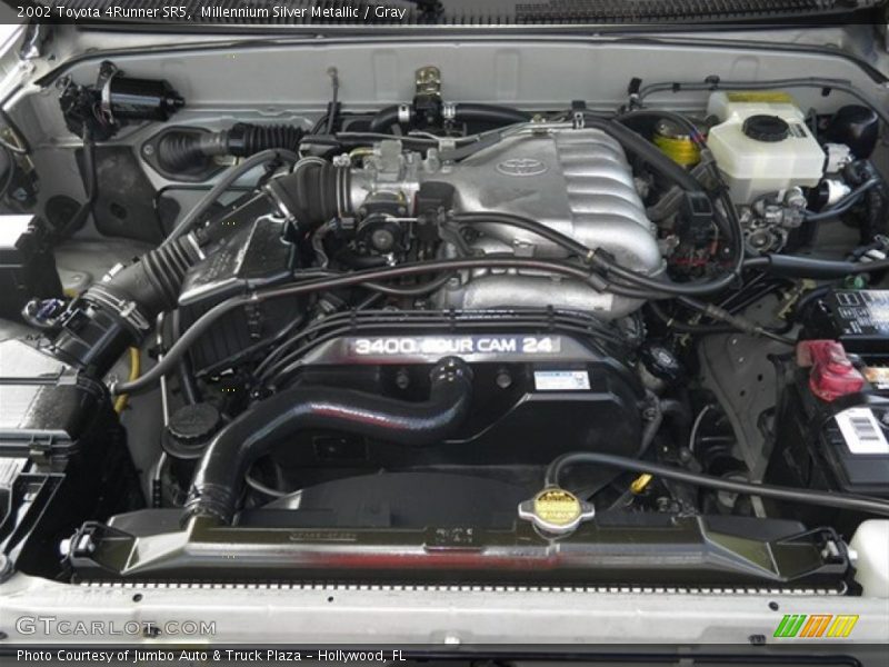 Millennium Silver Metallic / Gray 2002 Toyota 4Runner SR5