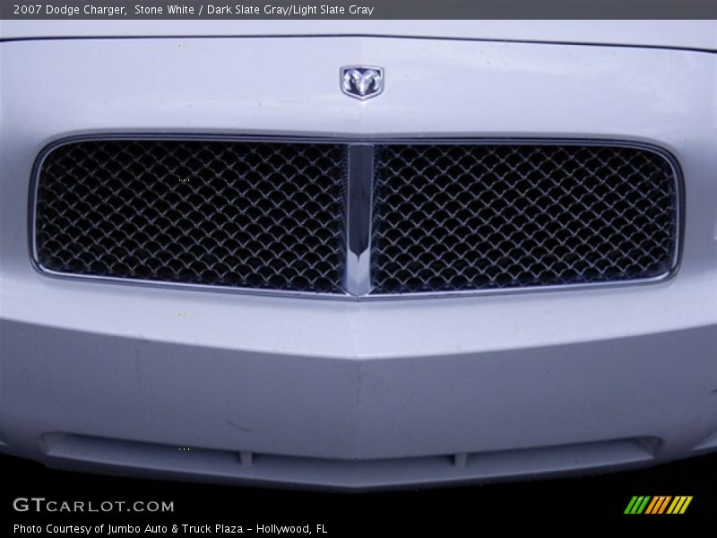 Stone White / Dark Slate Gray/Light Slate Gray 2007 Dodge Charger