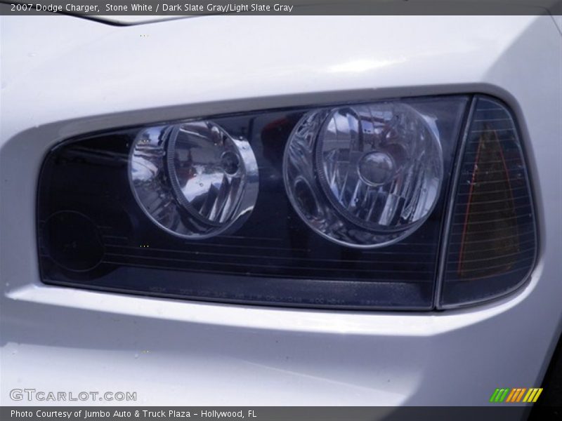 Stone White / Dark Slate Gray/Light Slate Gray 2007 Dodge Charger
