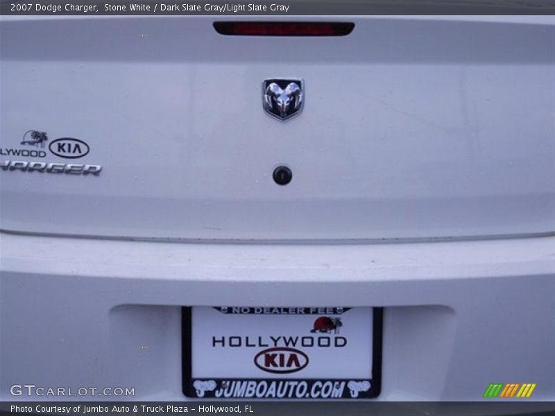 Stone White / Dark Slate Gray/Light Slate Gray 2007 Dodge Charger