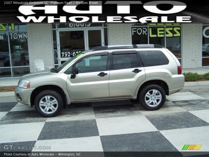 Platinum Pearl / Medium Brown 2007 Mitsubishi Endeavor LS