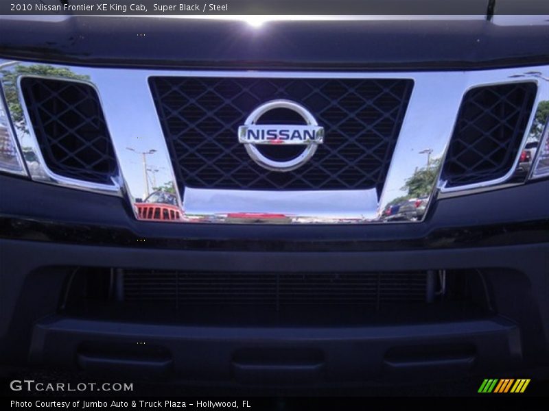 Super Black / Steel 2010 Nissan Frontier XE King Cab