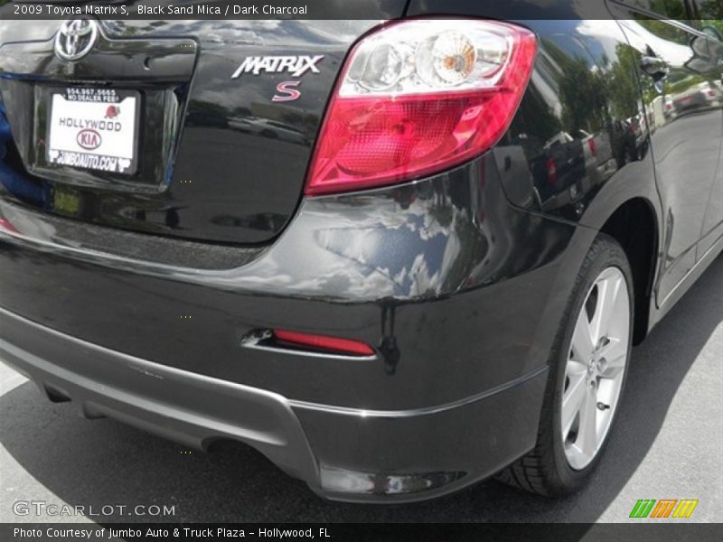 Black Sand Mica / Dark Charcoal 2009 Toyota Matrix S