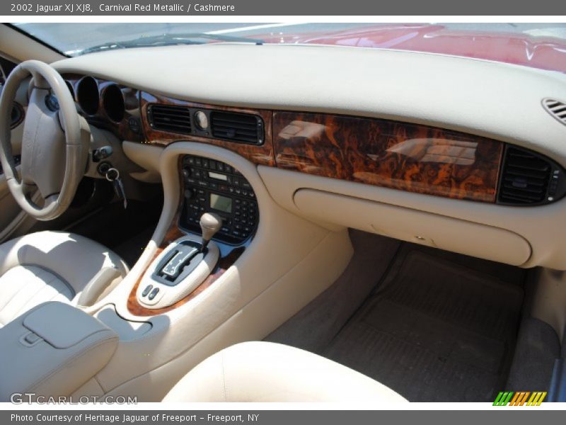 Dashboard of 2002 XJ XJ8