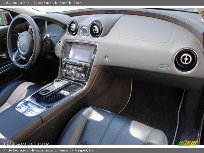 Dashboard of 2011 XJ XJ