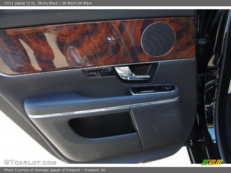 Ebony Black / Jet Black/Jet Black 2011 Jaguar XJ XJ