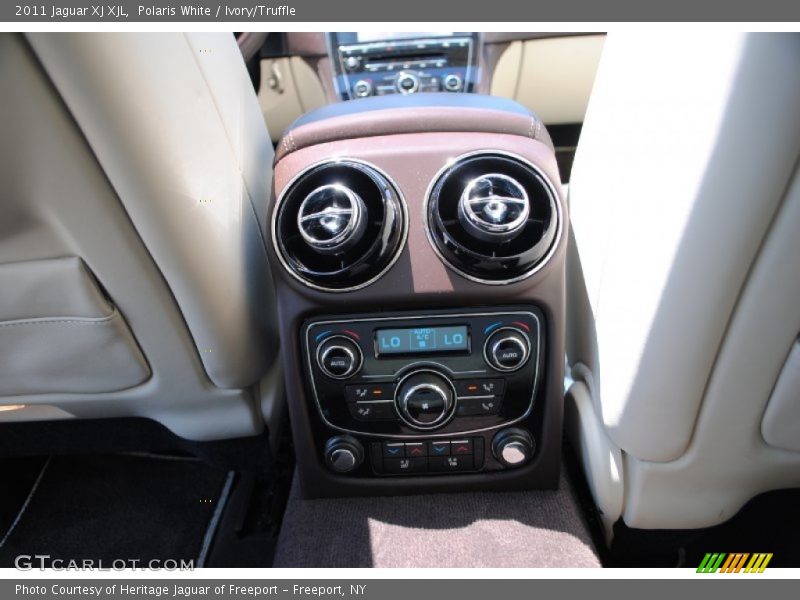 Polaris White / Ivory/Truffle 2011 Jaguar XJ XJL