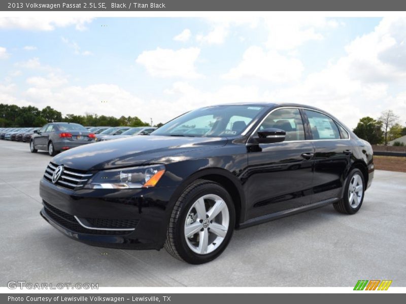 Black / Titan Black 2013 Volkswagen Passat 2.5L SE