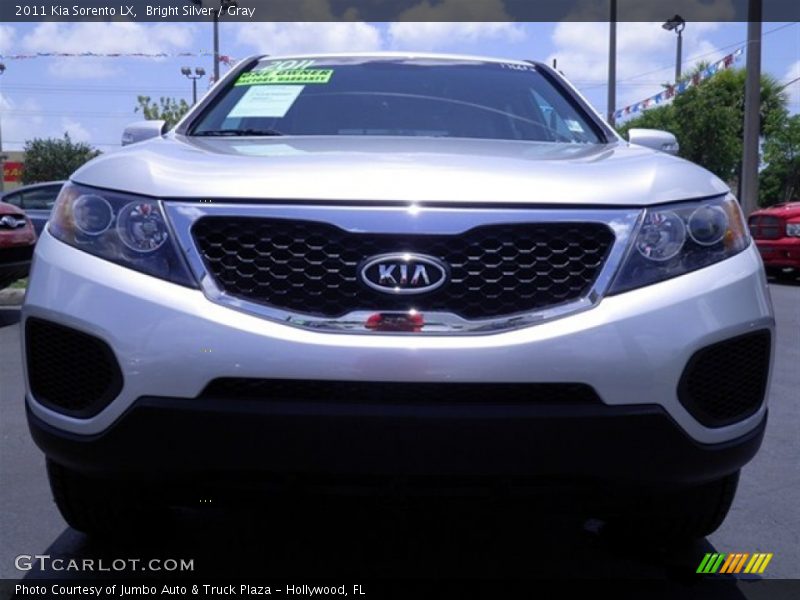 Bright Silver / Gray 2011 Kia Sorento LX