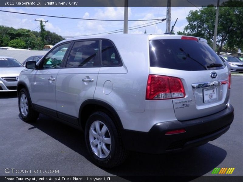 Bright Silver / Gray 2011 Kia Sorento LX