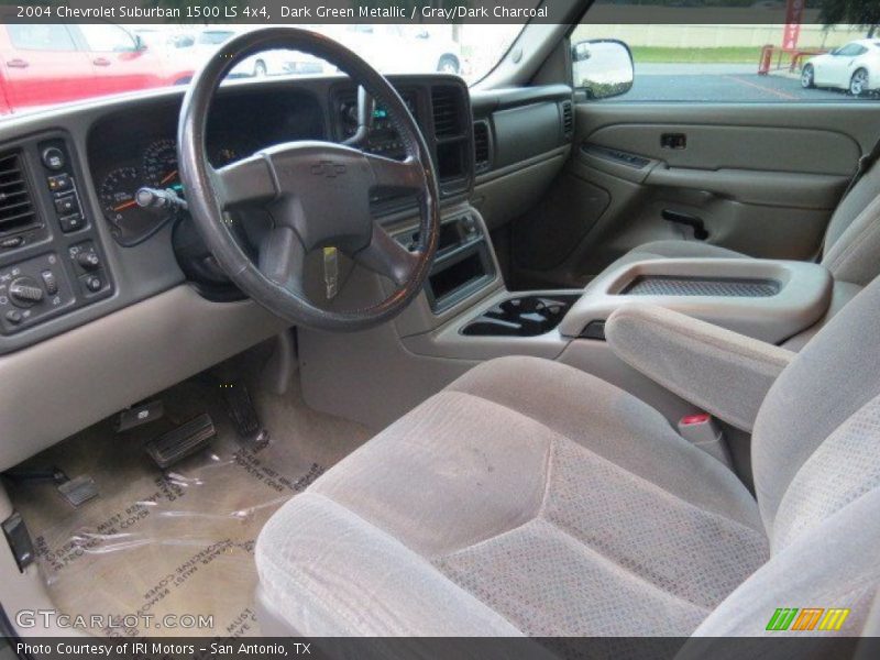Dark Green Metallic / Gray/Dark Charcoal 2004 Chevrolet Suburban 1500 LS 4x4