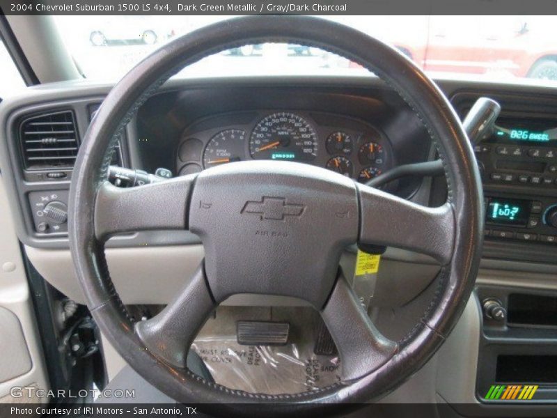 Dark Green Metallic / Gray/Dark Charcoal 2004 Chevrolet Suburban 1500 LS 4x4