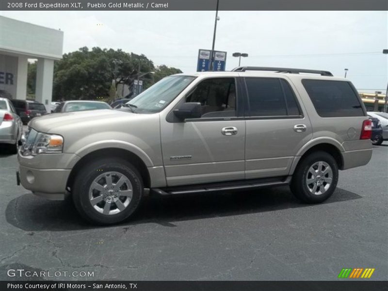 Pueblo Gold Metallic / Camel 2008 Ford Expedition XLT