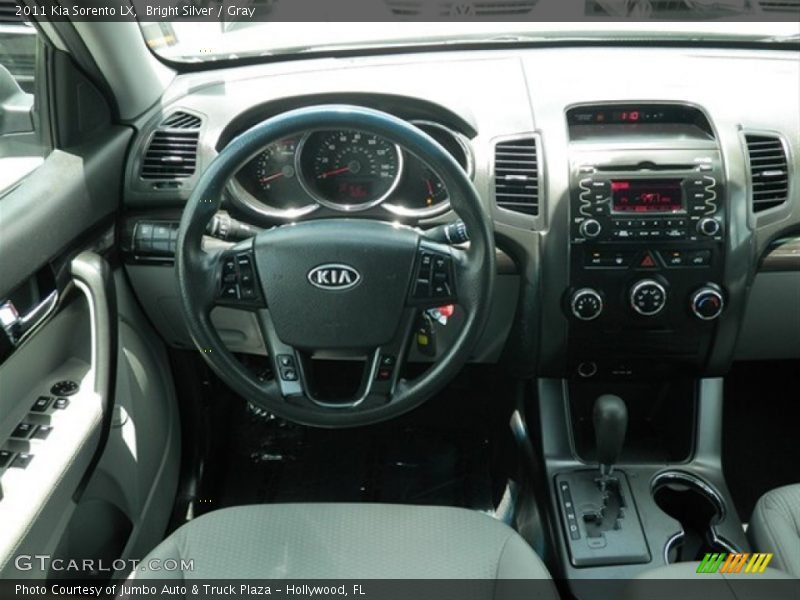 Bright Silver / Gray 2011 Kia Sorento LX
