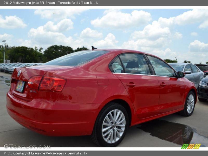 Tornado Red / Titan Black 2012 Volkswagen Jetta SEL Sedan