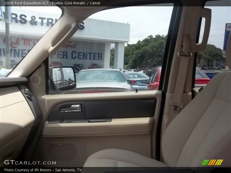 Pueblo Gold Metallic / Camel 2008 Ford Expedition XLT