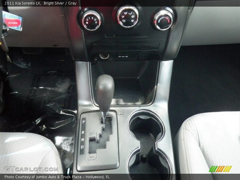 Bright Silver / Gray 2011 Kia Sorento LX