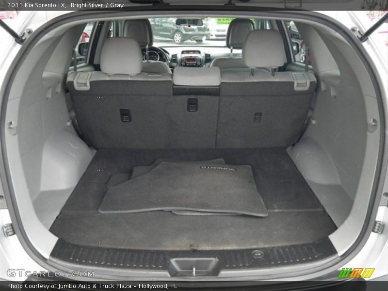 Bright Silver / Gray 2011 Kia Sorento LX