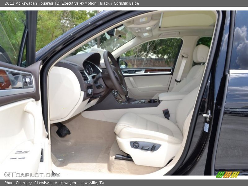 Cornsilk Beige Interior - 2012 Touareg TDI Executive 4XMotion 