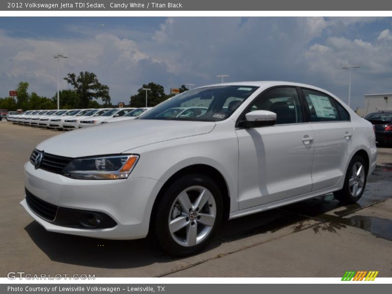 Candy White / Titan Black 2012 Volkswagen Jetta TDI Sedan