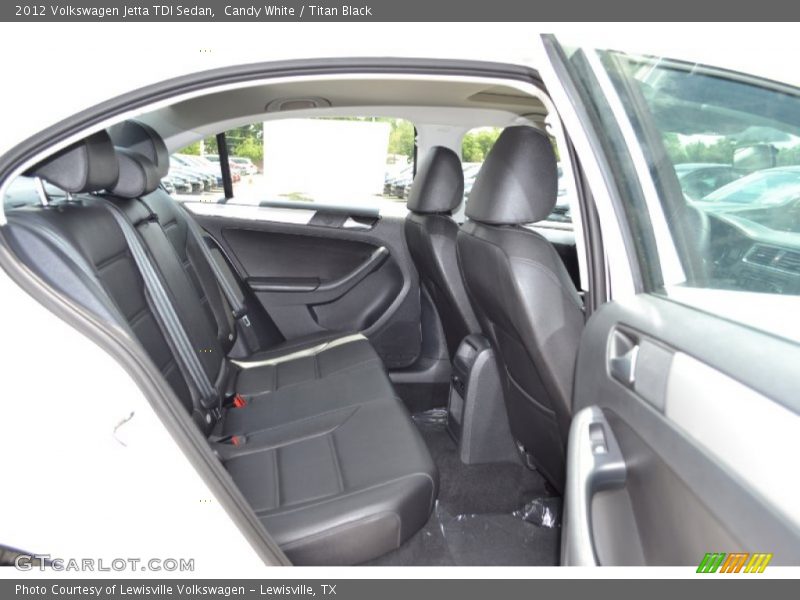 Candy White / Titan Black 2012 Volkswagen Jetta TDI Sedan