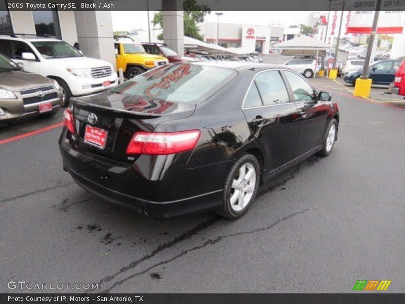 Black / Ash 2009 Toyota Camry SE