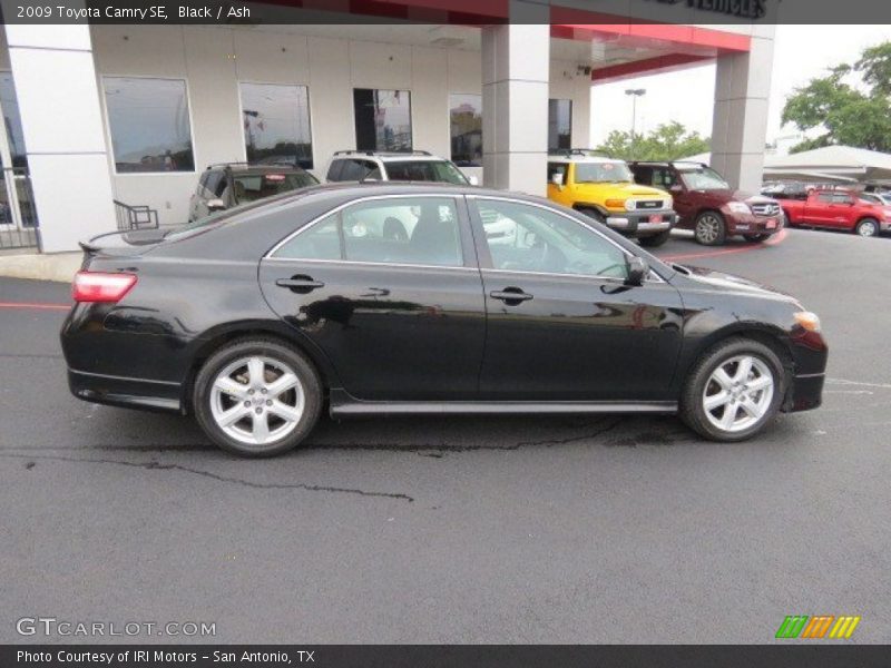 Black / Ash 2009 Toyota Camry SE