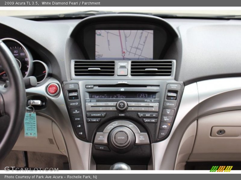 White Diamond Pearl / Parchment 2009 Acura TL 3.5