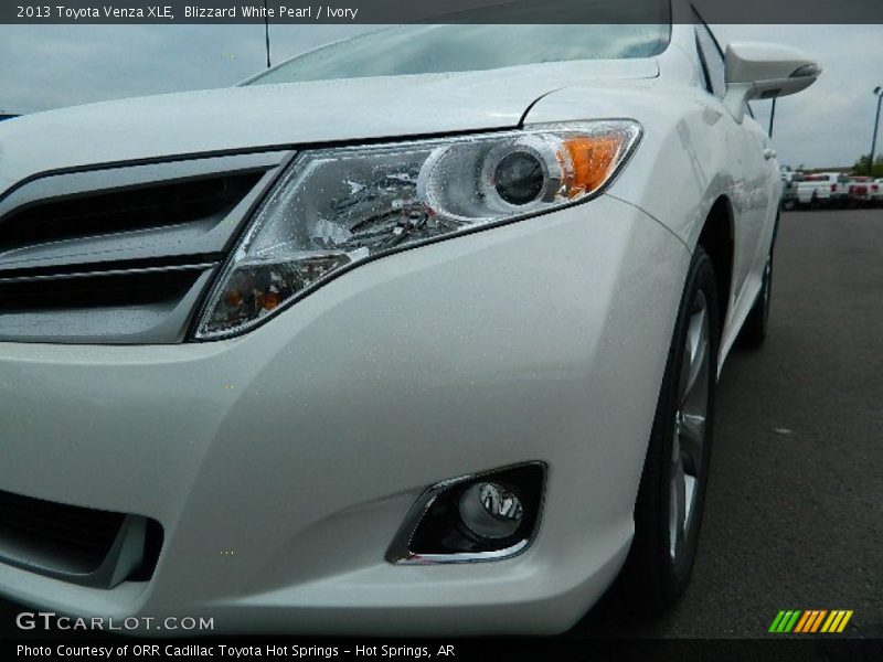 Blizzard White Pearl / Ivory 2013 Toyota Venza XLE