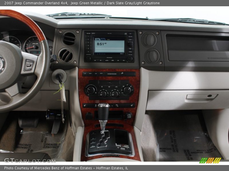 Jeep Green Metallic / Dark Slate Gray/Light Graystone 2007 Jeep Commander Overland 4x4