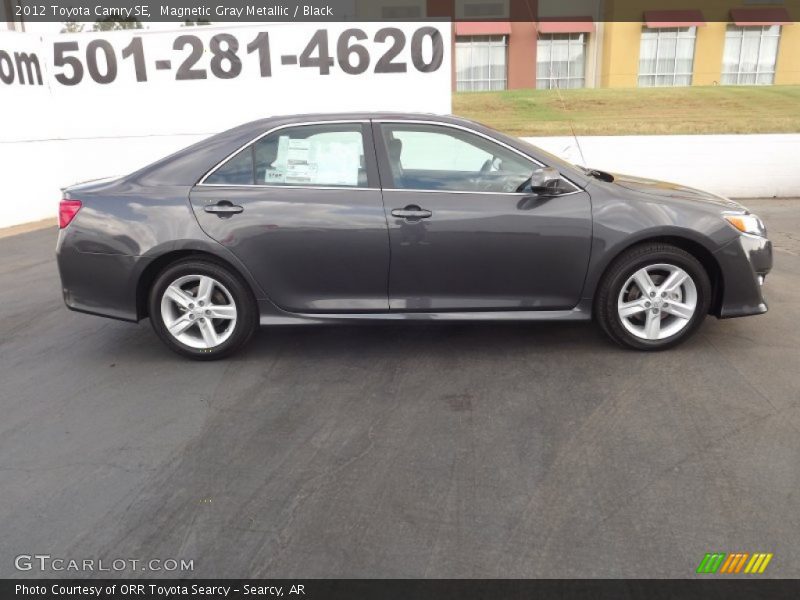 Magnetic Gray Metallic / Black 2012 Toyota Camry SE