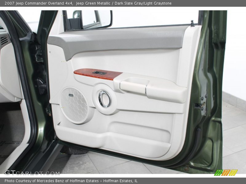 Jeep Green Metallic / Dark Slate Gray/Light Graystone 2007 Jeep Commander Overland 4x4