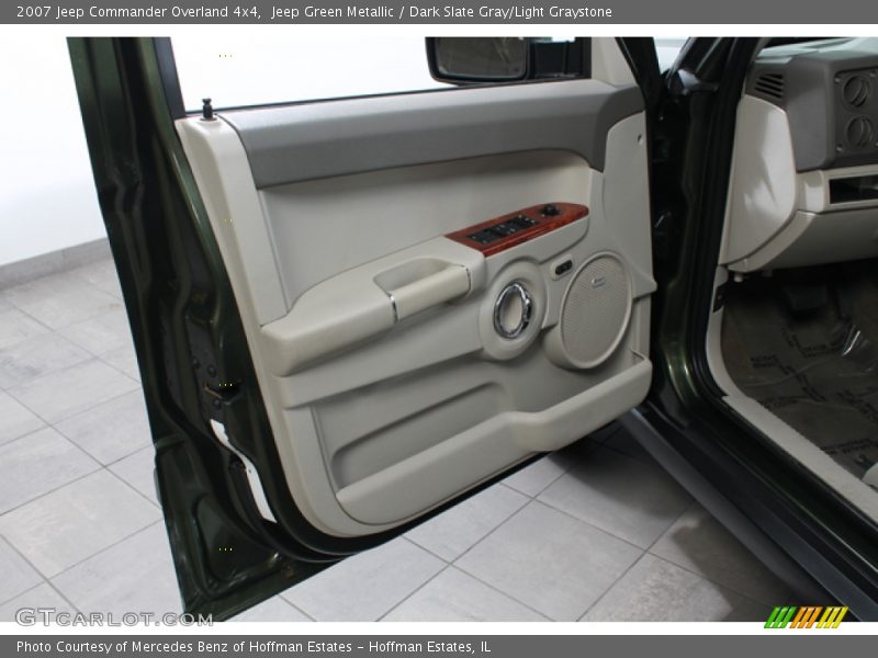 Jeep Green Metallic / Dark Slate Gray/Light Graystone 2007 Jeep Commander Overland 4x4