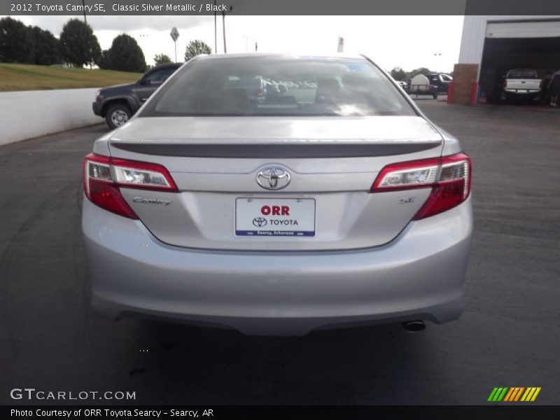 Classic Silver Metallic / Black 2012 Toyota Camry SE