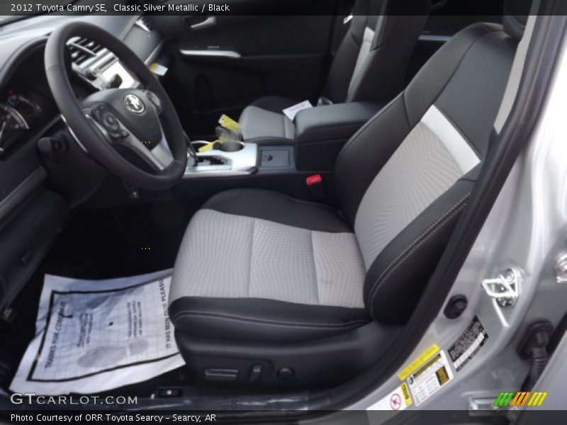 Classic Silver Metallic / Black 2012 Toyota Camry SE