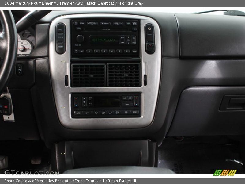 Black Clearcoat / Midnight Grey 2004 Mercury Mountaineer V8 Premier AWD