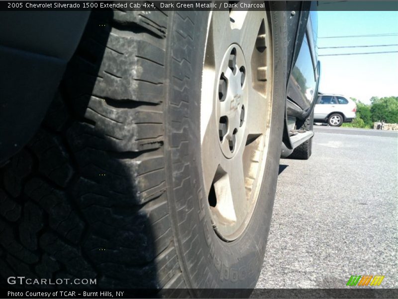 Dark Green Metallic / Dark Charcoal 2005 Chevrolet Silverado 1500 Extended Cab 4x4