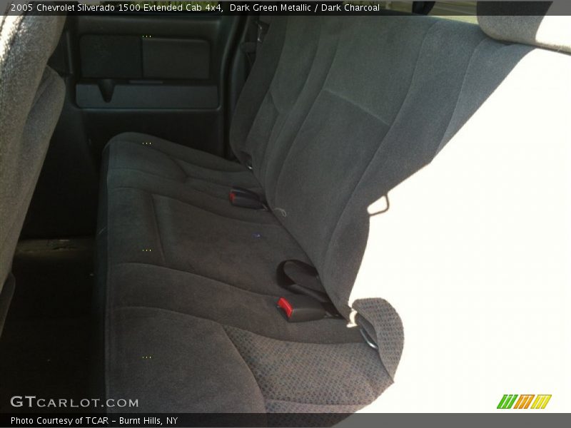 Dark Green Metallic / Dark Charcoal 2005 Chevrolet Silverado 1500 Extended Cab 4x4