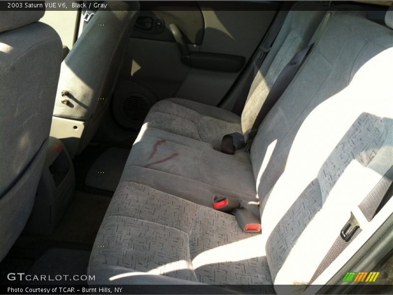 Black / Gray 2003 Saturn VUE V6