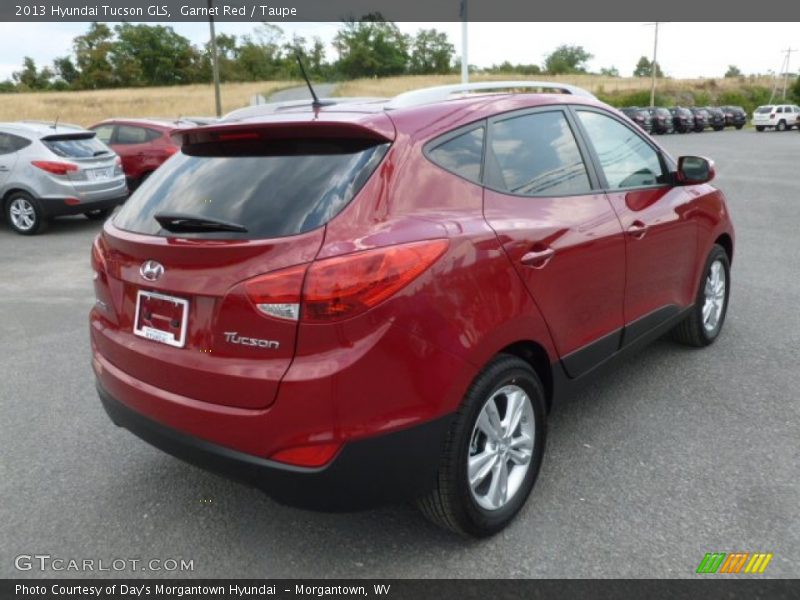 Garnet Red / Taupe 2013 Hyundai Tucson GLS